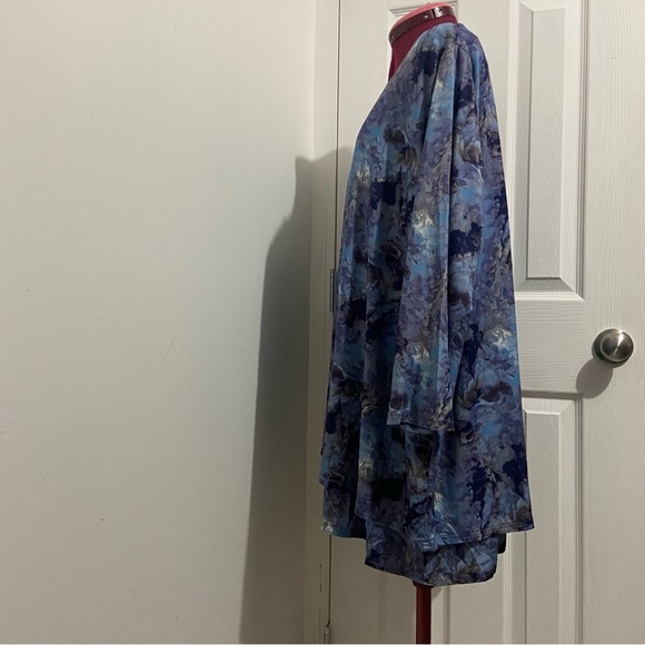 Blue Sky Clothing Co. Women Bamboo, Lycra blue pattern tunic. Size 2X. NWT. - Picture 2 of 9